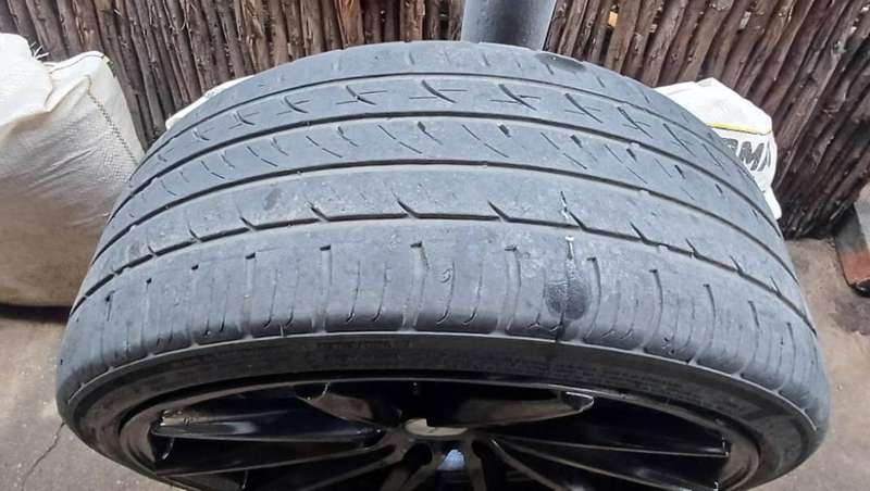 VOSSEN 19" Gloss Black Rims with 265/30/R19 & 235/30/R19 Tires  Recently Refurbished