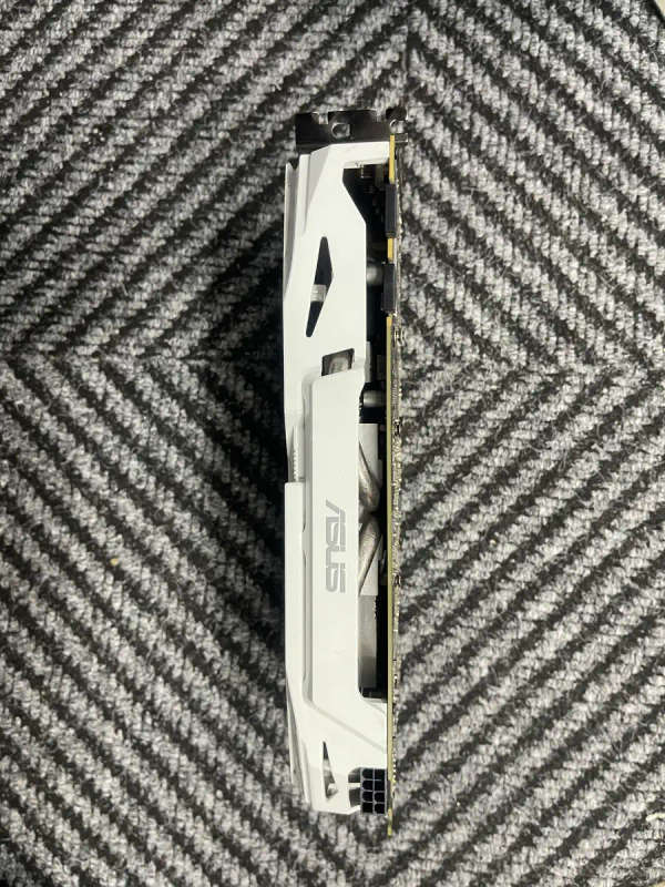 Asus GeForce GTX 1070 Dual OC