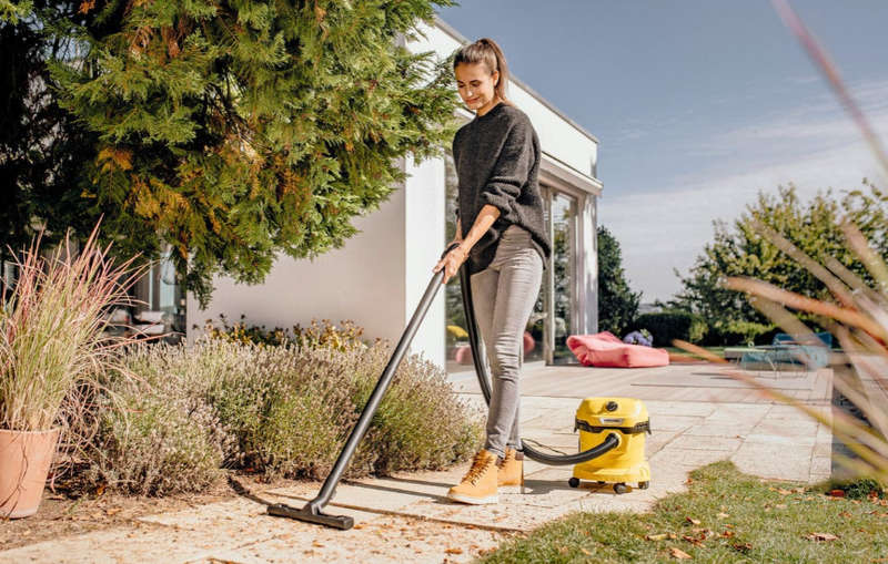 Karcher Wet And Dry Vacuum Cleaner WD 2 Plus V-12/4/18/C