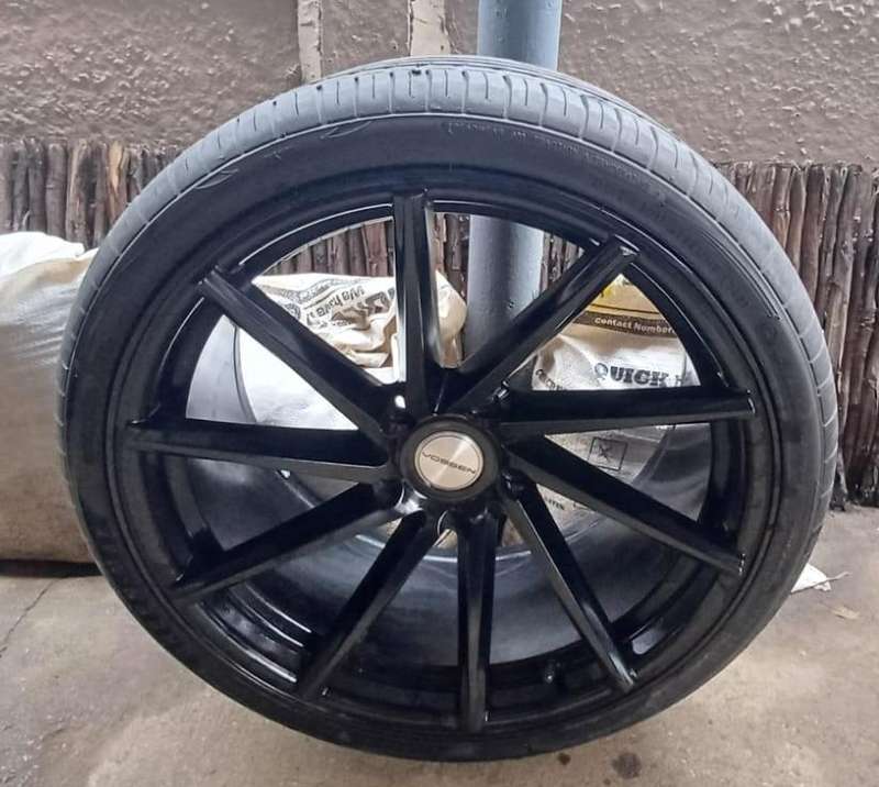 VOSSEN 19" Gloss Black Rims with 265/30/R19 & 235/30/R19 Tires  Recently Refurbished
