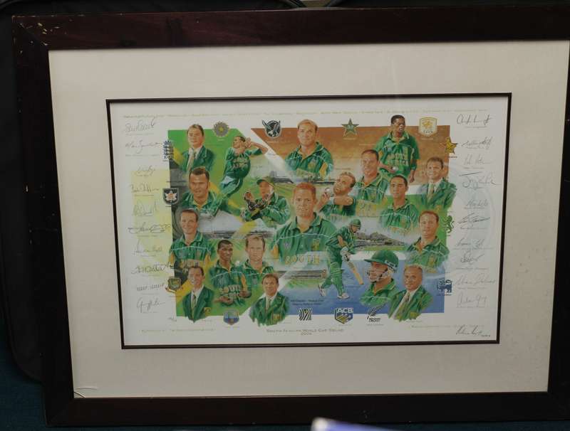 Collectors Photograph - South African Proteas Cricket Team - World Cup Squad 2003 (Signed) (Framed)