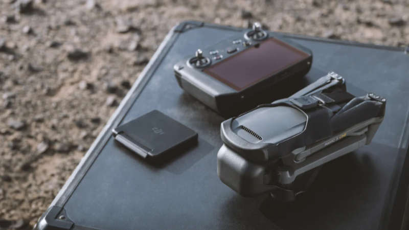 DJI Mavic 3 Cine Premium Combo