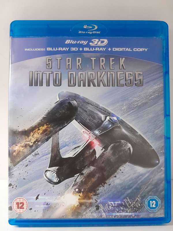 Star Trek - Into the Darkness (Blu-ray and Blu-ray 3D)