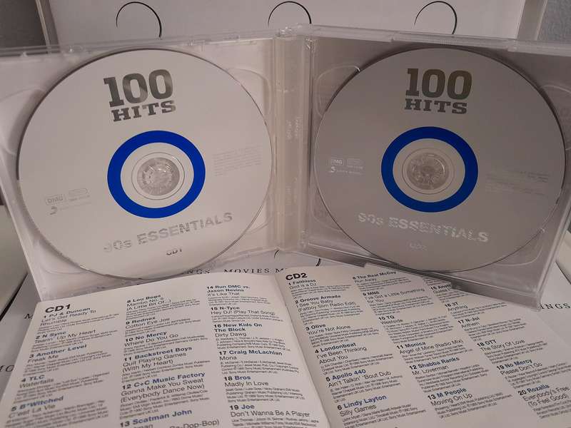 100 Hits 90's Essentials (5 disc CD)