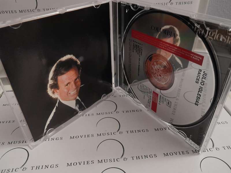 Julio Iglesias 3 x CD Bundle (CD)