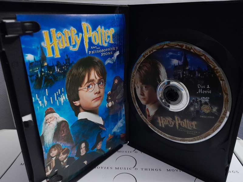Harry Potter and the Philosopher's Stone (DVD)