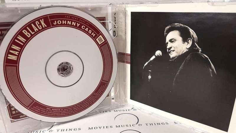 Johnny Cash - Man in Black (CD)
