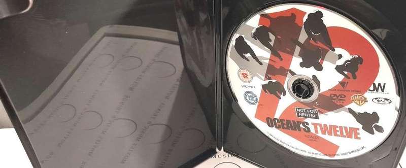 Ocean's Eleven, Twelve, Thirteen - The Complete Collection - George Clooney & Brad Pitt (DVD)