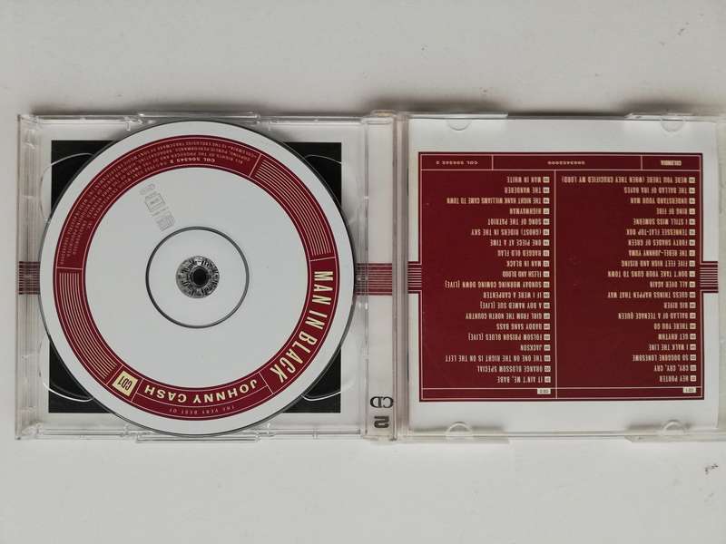 Johnny Cash - Man in Black (CD)