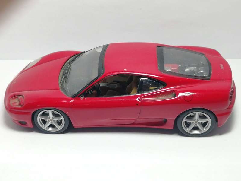 Ferrari 360 Modena die-cast car 1:43