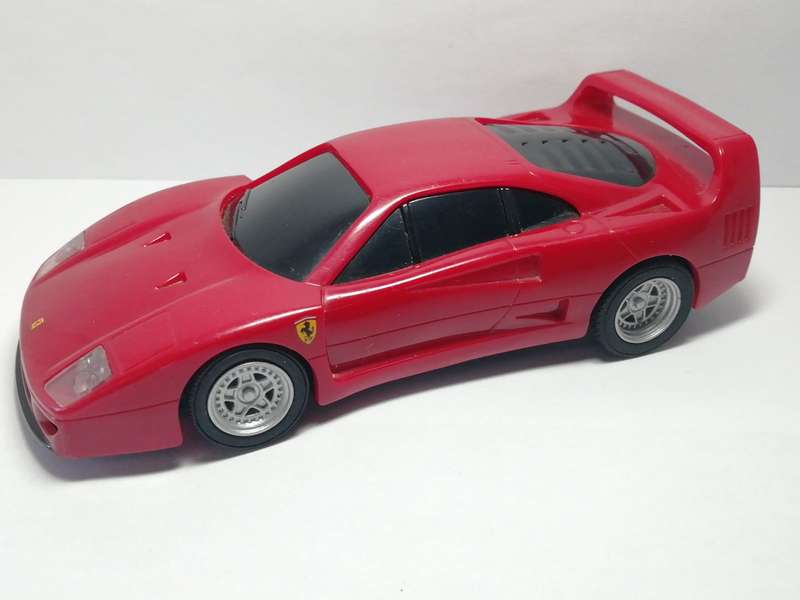 Ferrari F40 plastic Shell V-Power 1:38