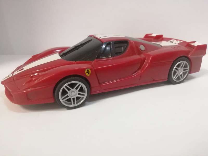 Ferrari FXx Shell v-Power plastic car with pull back action 1:38