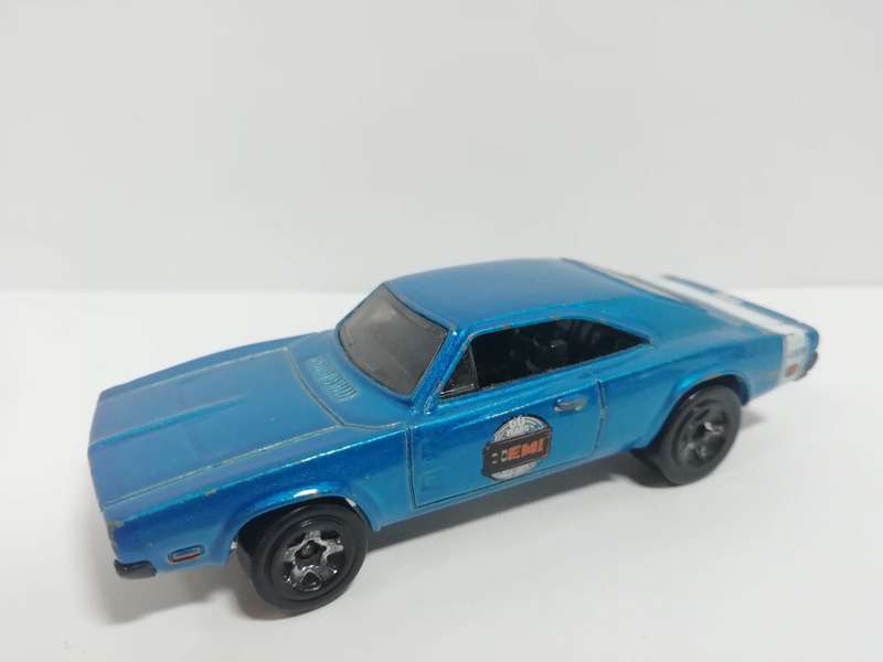 69 Dodge Charger 500 Mattel Hot Wheel 2014