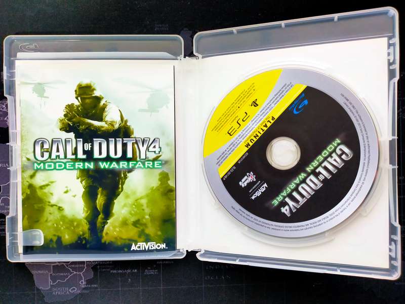Call of Duty Modern Warfare Bundle PS3 / PlayStation 3