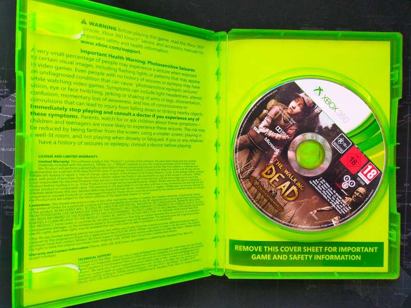 The Walking Dead Game of the Year Edition and Season 2 - Xbox 360