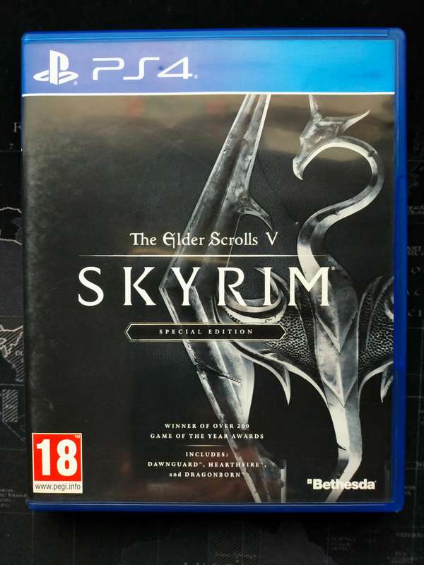 The Elder Scrolls V: Skyrim - Special Edition - PS4 / PlayStation 4