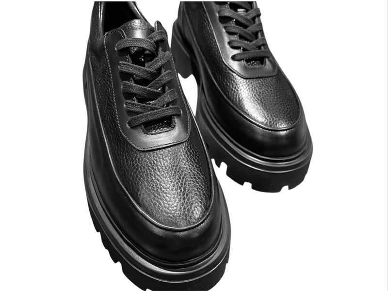 Mens leather lace-up sneakers