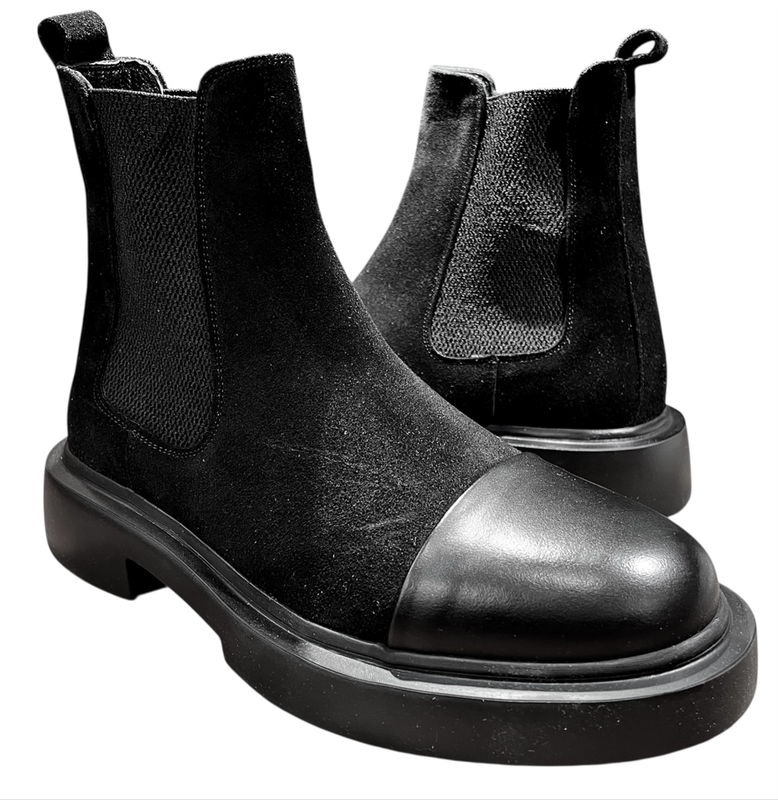 Mens black Suede/Leather boot