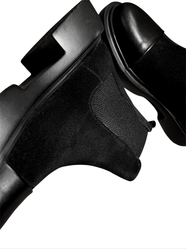 Mens black Suede/Leather boot
