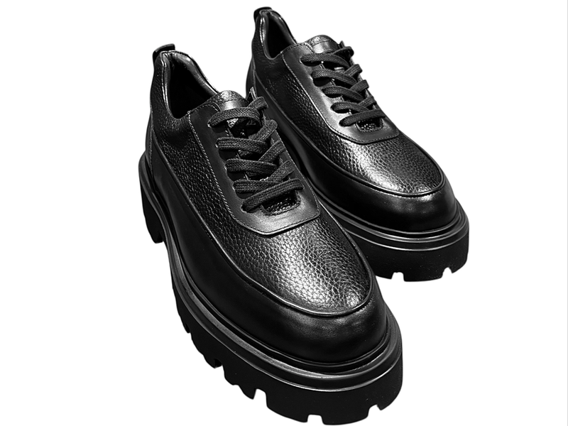 Mens leather lace-up sneakers