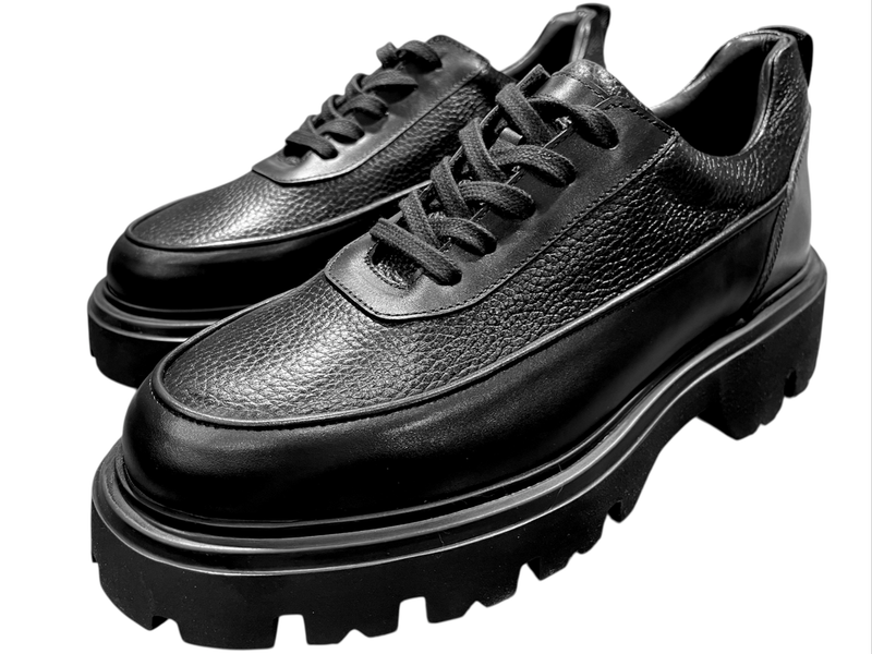 Mens leather lace-up sneakers