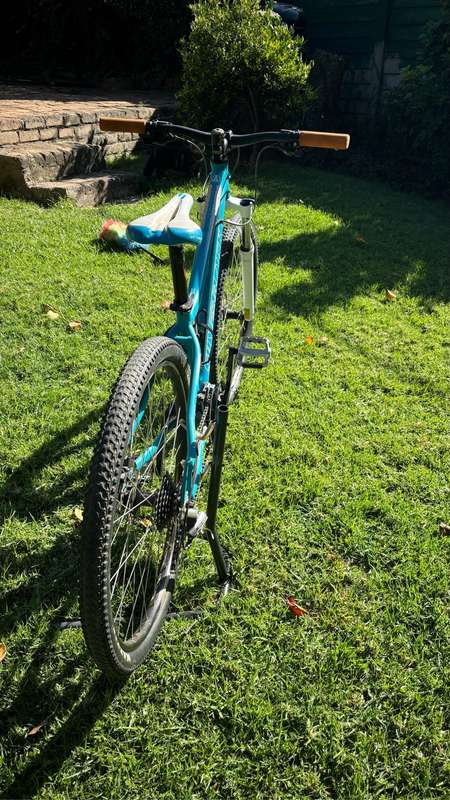Silver back splash 2 mountain bike