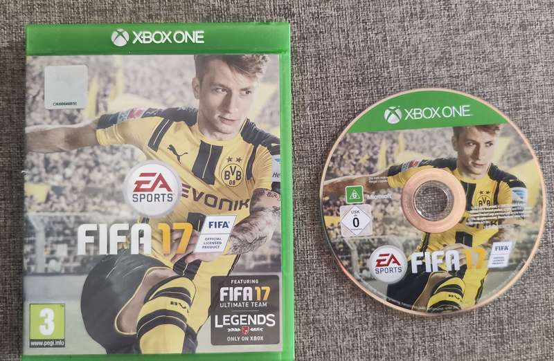 FIFA 17 - FEATURING ULTIMATE TEAM (Xbox One Game)