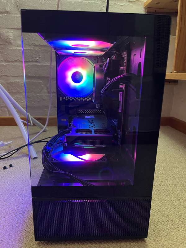 RX6600 Ryzen 5 5500 gaming PC