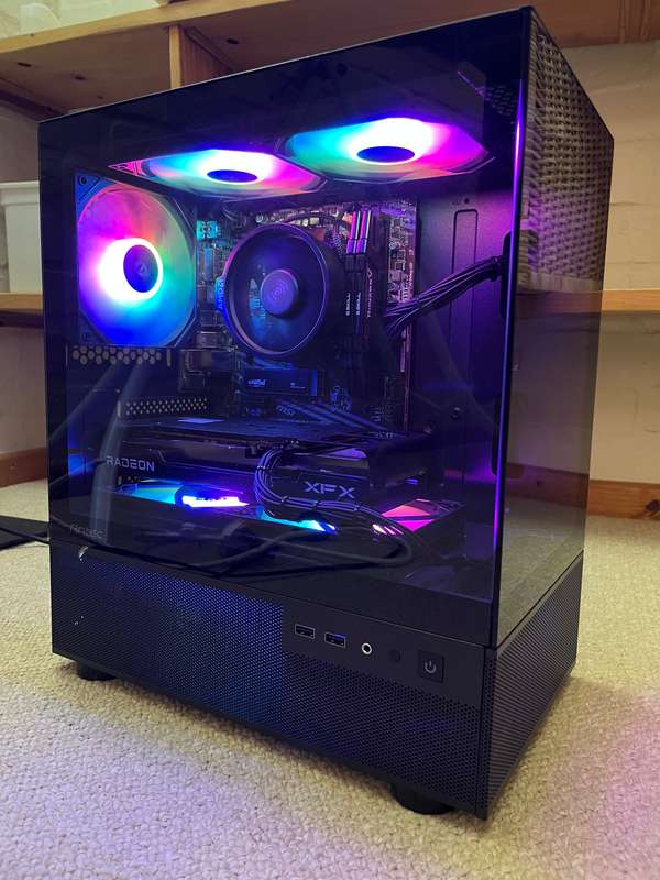 RX6600 Ryzen 5 5500 gaming PC