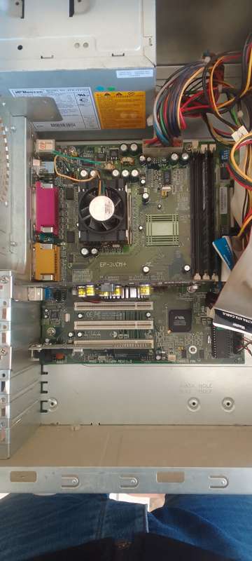 *VINTAGE CELERON COMPUTER