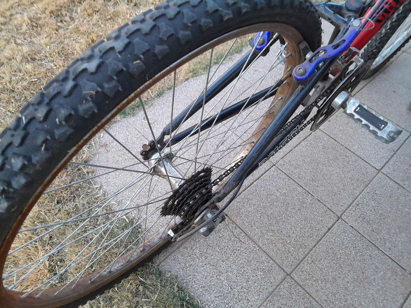 Raleigh mountain bike