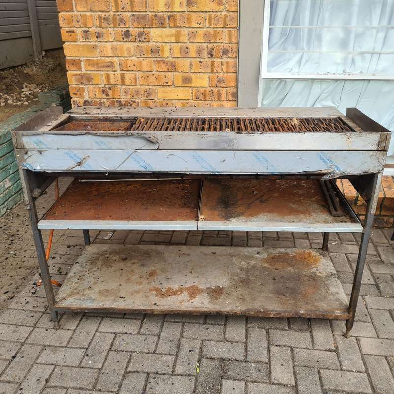 12 Burner Commercial Freestanding Stainless Gas Braai Flame Grill