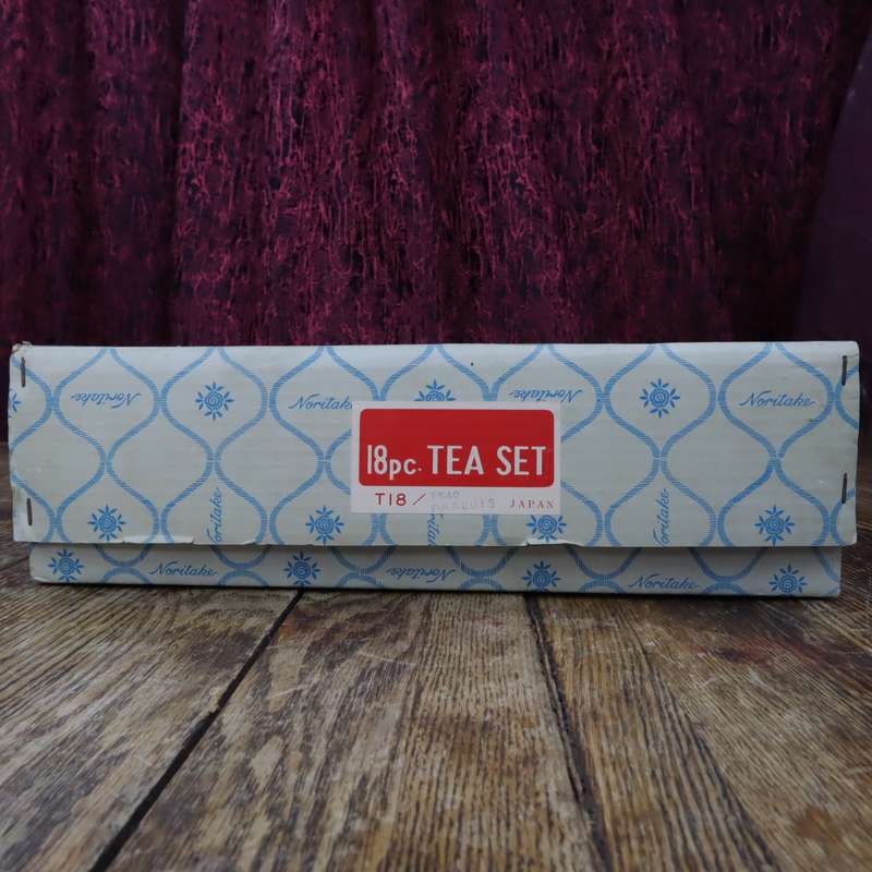 18 Pcs Noritake Ivory China 7540 Marquis Porcelain Tea Set