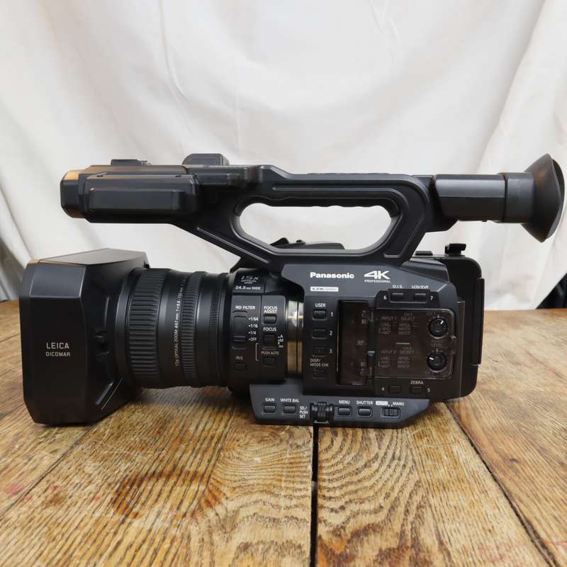 Panasonic AG-UX90 UHD 4K Professional Camcorder - Pre-Owned (SEE DETAILS)