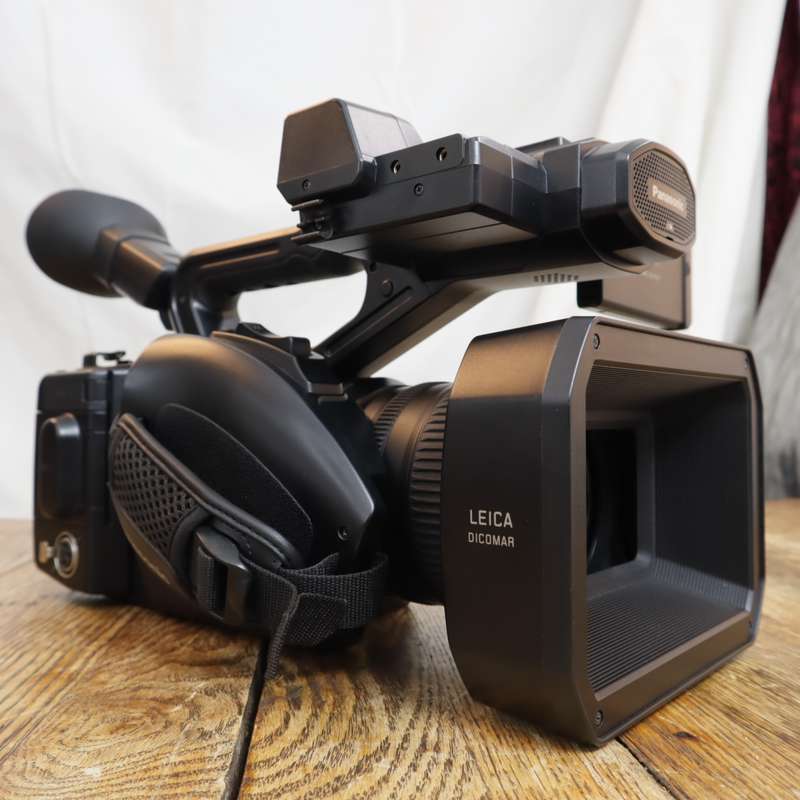Panasonic AG-UX90 UHD 4K Professional Camcorder - Pre-Owned (SEE DETAILS)