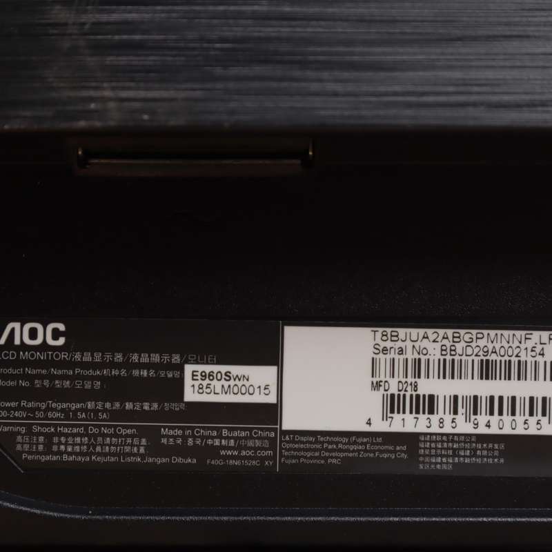 AOC E960SWN 18.5-inch LED Monitor 1366x768p VGA