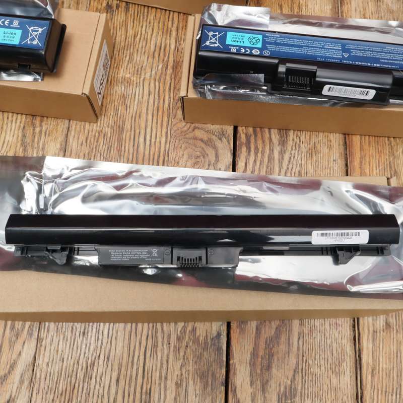Assorted Batteries for Acer And HP Laptops