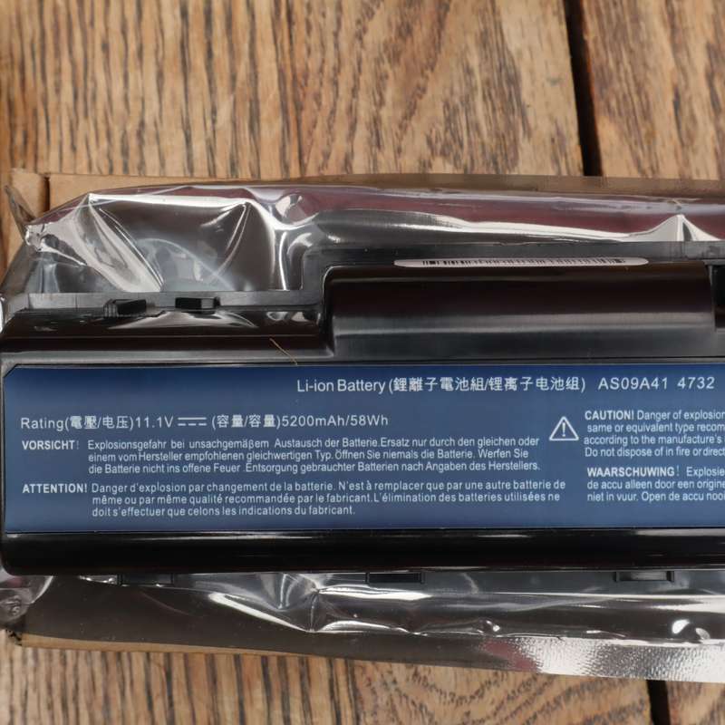 Assorted Batteries for Acer And HP Laptops
