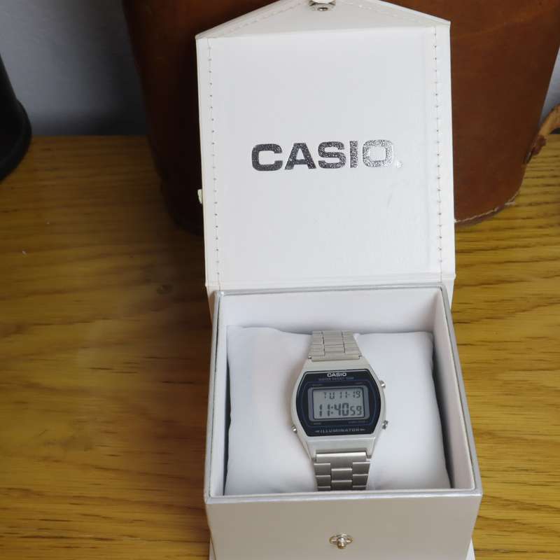 Casio B640WD-1AVDF Retro Unisex Watch