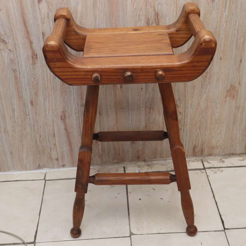 VINTAGE - Hard Wood Bar Stools (3 PCS)