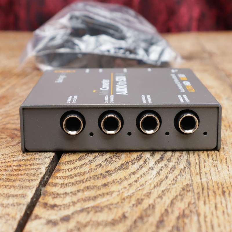 Blackmagic Design Mini Converter Audio to SDI 4K