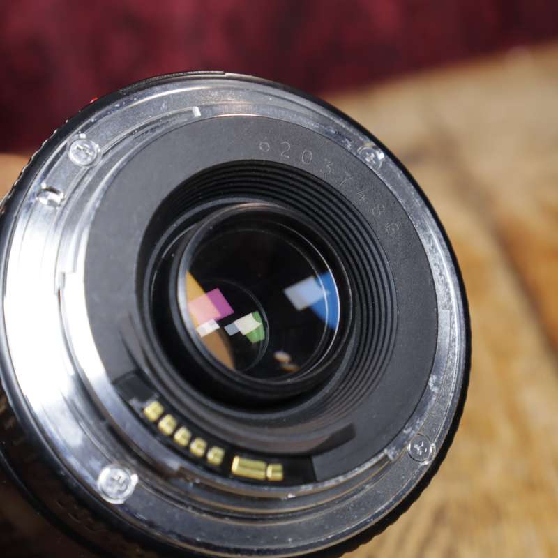 Canon EF 75-300mm f/4-5.6 Ultrasonic Lens - Pre-Owned