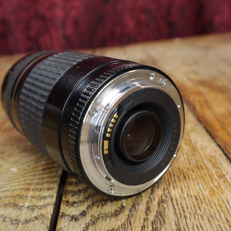 Canon EF 75-300mm f/4-5.6 Ultrasonic Lens - Pre-Owned
