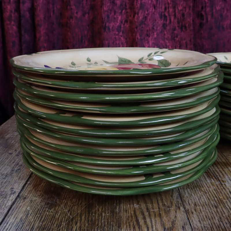 48 Pcs Ceramic Dinnerware Dish Set