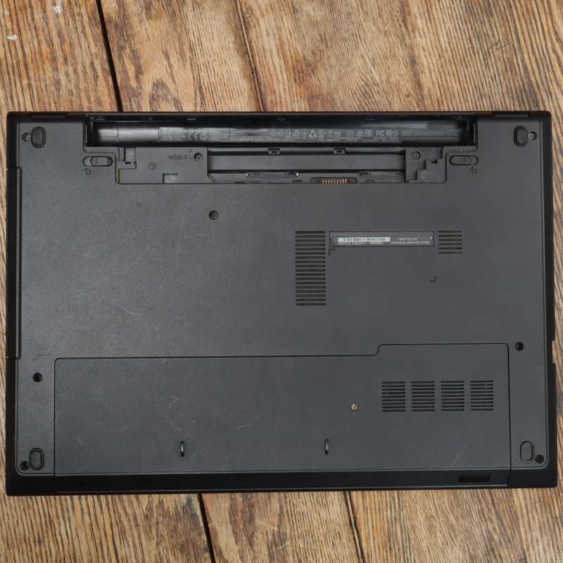 Dell Inspiron 3543 Laptop - Core i5 2.20GHz NVIDIA GeForce 920M 8GB RAM 1TB HDD