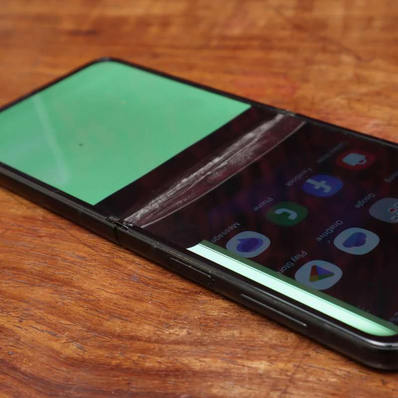 Samsung Galaxy Z Flip3 5G Smartphone - 256GB 8GB RAM