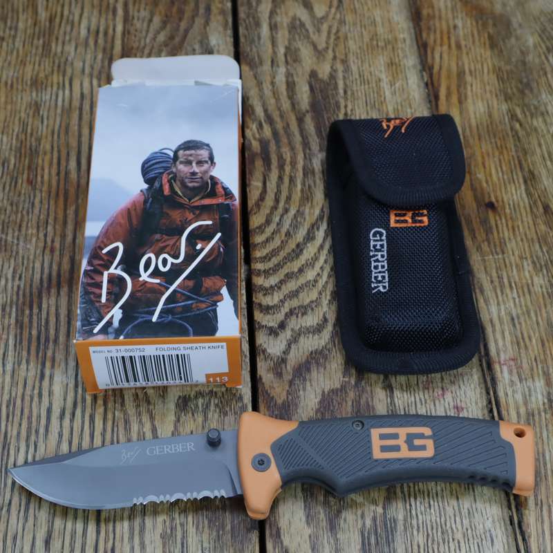 Bear Grylls Survival Series, Stainless Steel Folding Sheath Knife