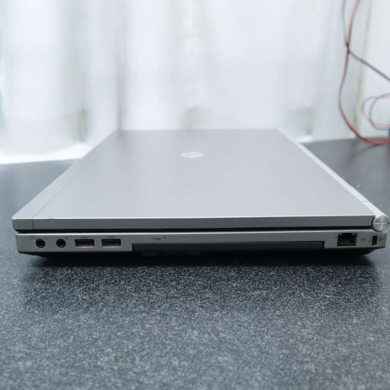 HP EliteBook Laptop PC 8560p - AMD Radeon HD 7400M - CORE I7 - Pre-Owned (SEE DETAILS)