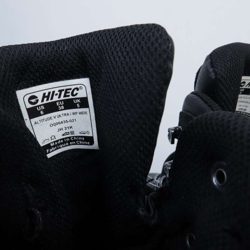 Hi-Tec Altitude V Ultra i WP Wide Leather Shoes (US: 6) (UK: 5) (EU: 38)