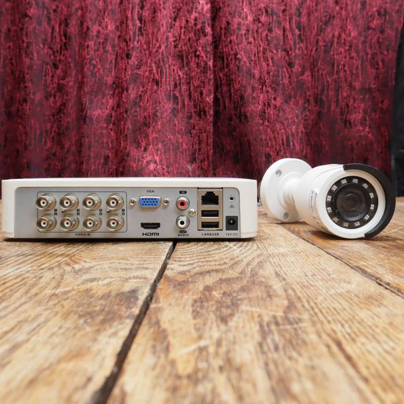 Hikvision Turbo HD 8-Channel 1080p DVR  and Camera - DS-7108HGHI-F1/N